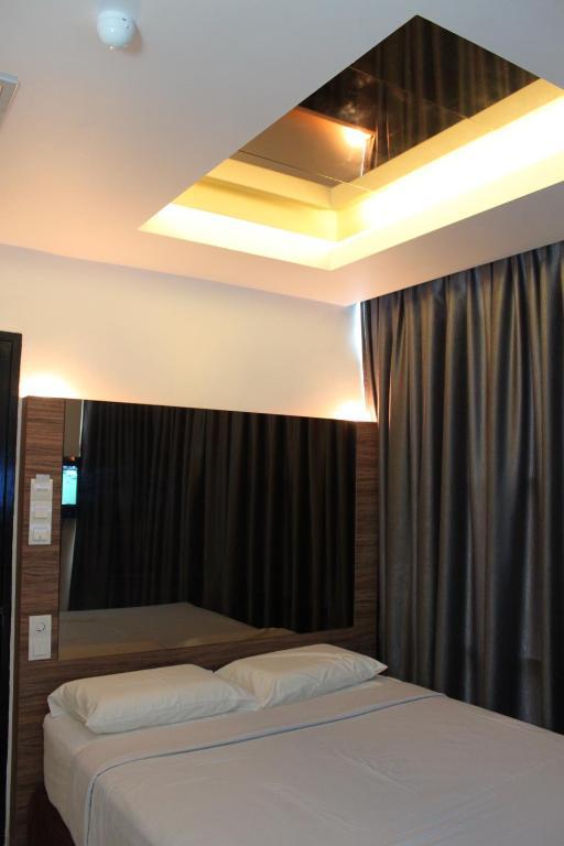 Dream Hotel Кланг Номер фото