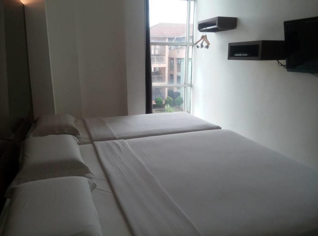 Dream Hotel Кланг Экстерьер фото