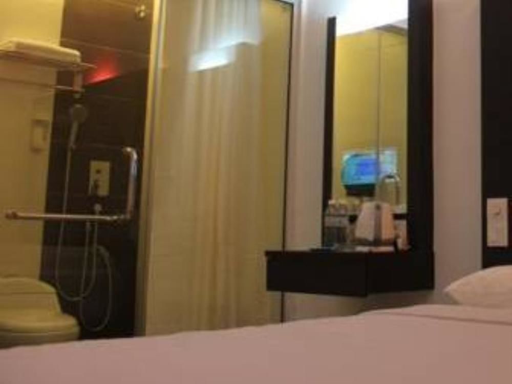 Dream Hotel Кланг Экстерьер фото